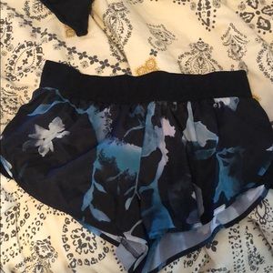 Ivy park flower work out shorts